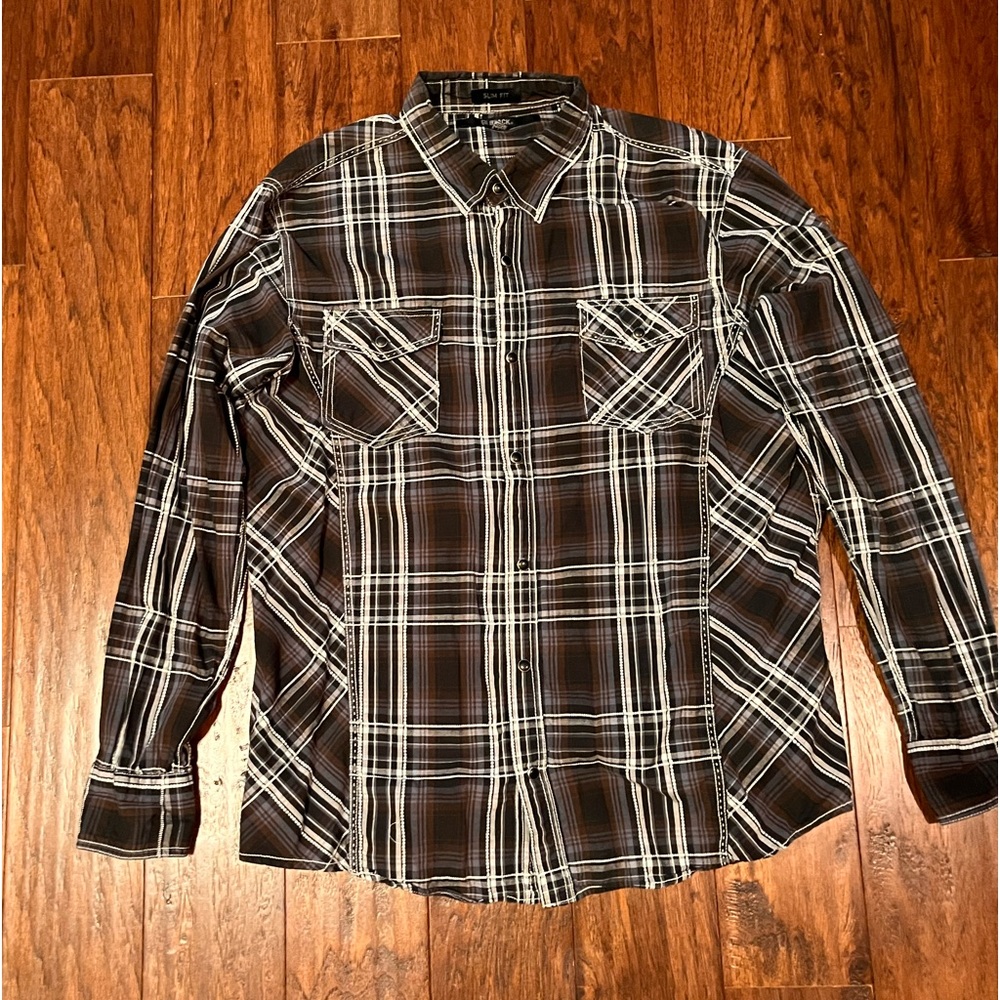 Mens Buckle Black Brand Button Down Shirt, Slim Fit in XL. EUC